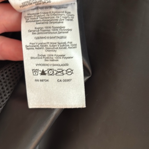 Columbia Black Windbreaker Jacket - Picture 8 of 8